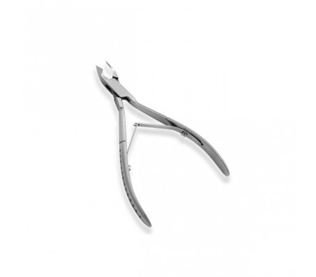 Cuticle nail nipper